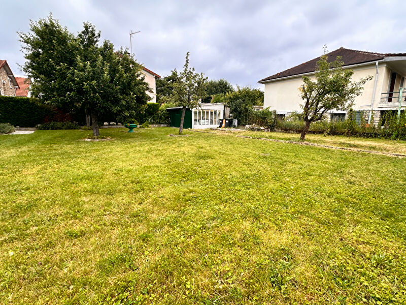 Image Terrain ERMONT 