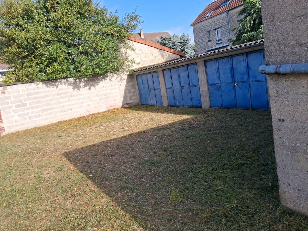 Image Parking / box BEAUMONT SUR OISE 