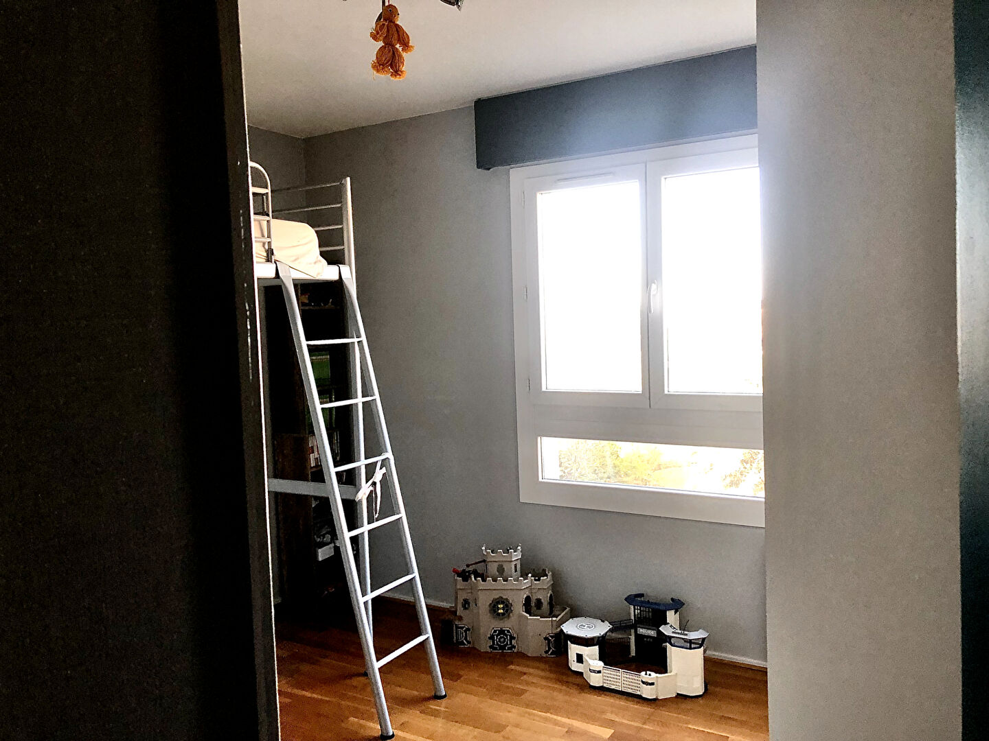 https://www.keymex.fr/Annonce/Index/53732873 vendu par GUILLEMIN Sandrine