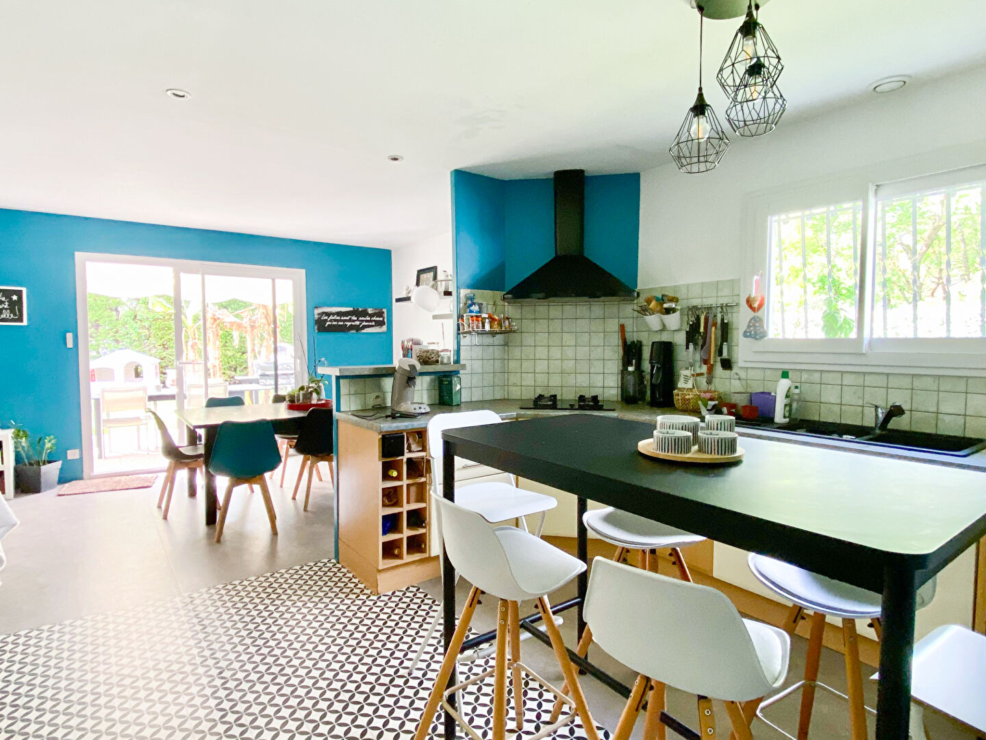 Image Maison CARBON BLANC 