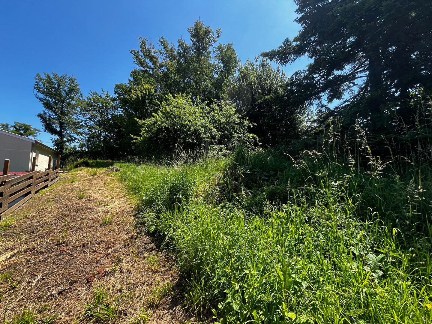 Image Terrain ARVEYRES 