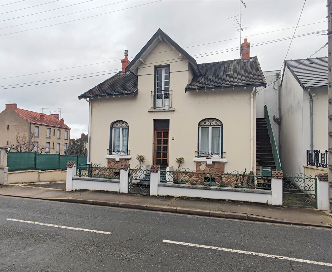 Maison
MONTLUCON