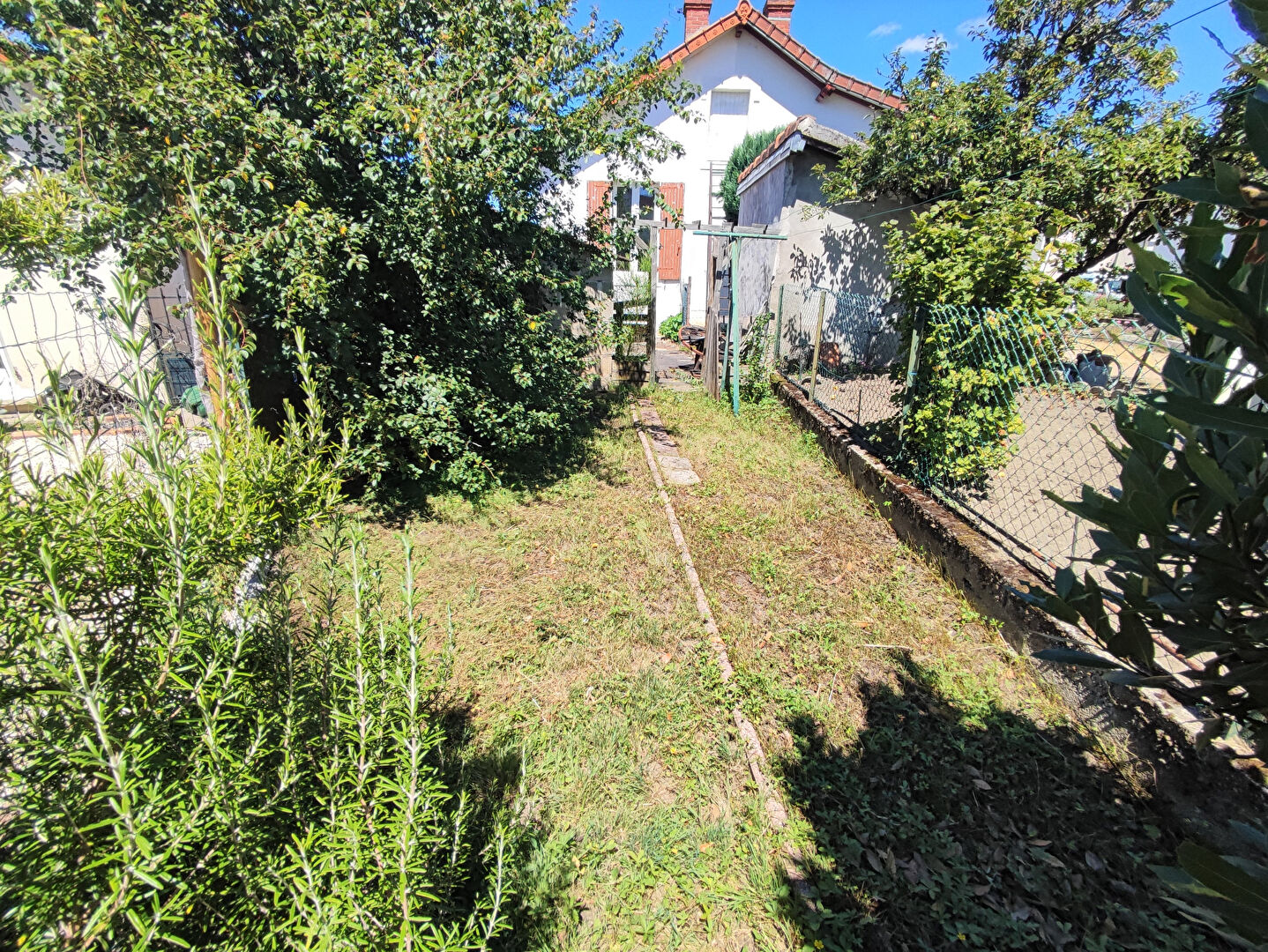 Maison
DESERTINES
