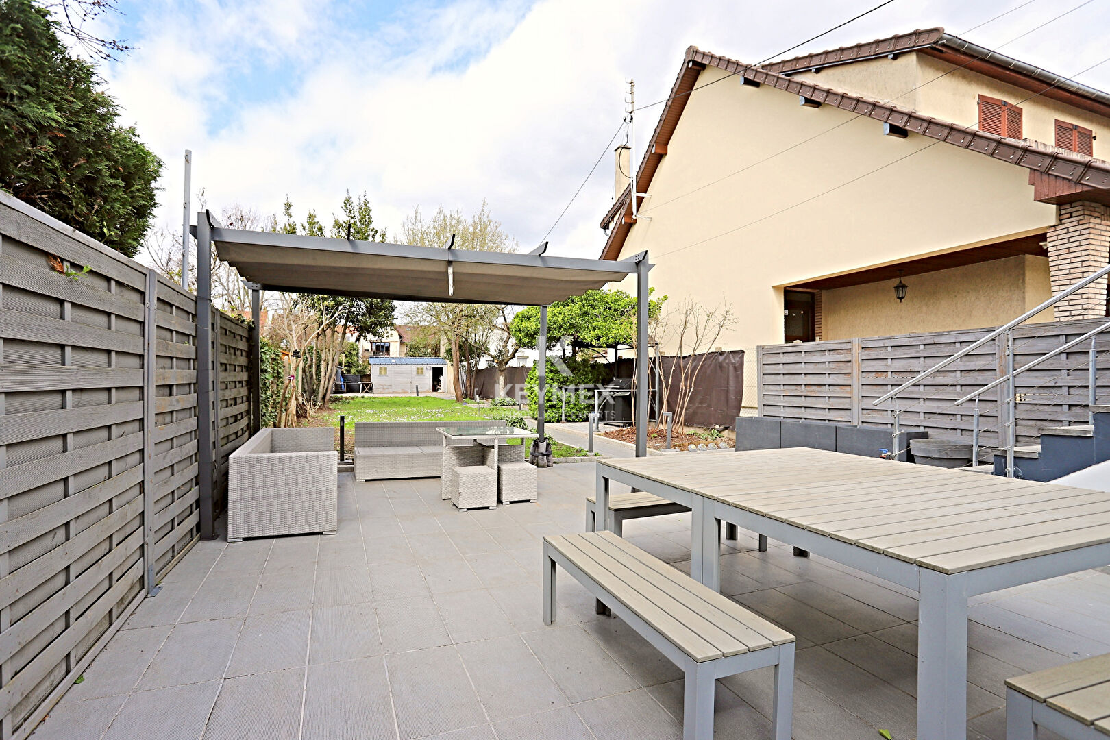 Maison
HOUILLES