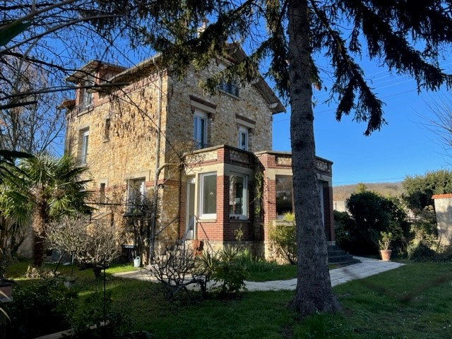 Maison
TAVERNY