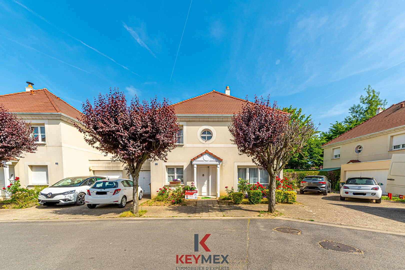 Maison
BUSSY SAINT GEORGES