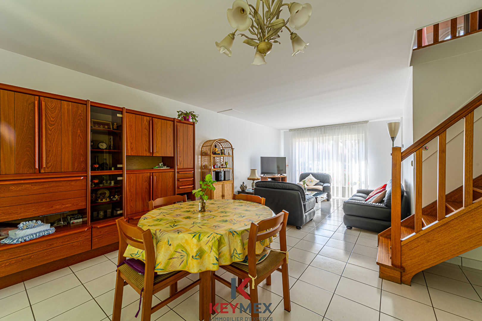 Maison
BUSSY SAINT GEORGES