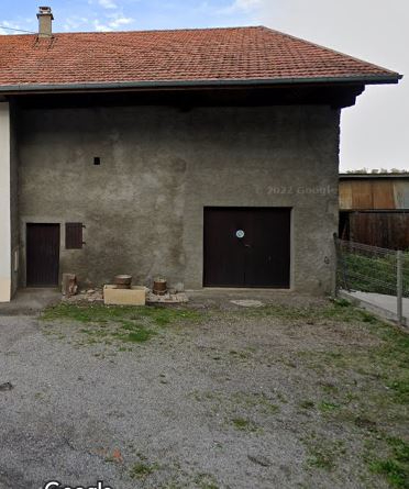 Maison
LARRINGES