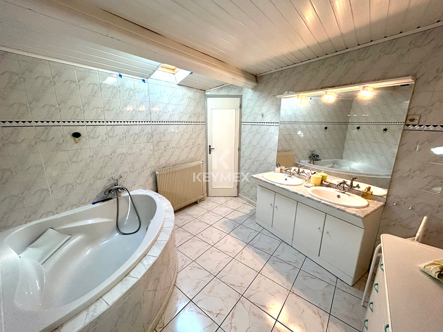 https://www.keymex.fr/Annonce/Index/52913988 vendu par Gueneau Noé