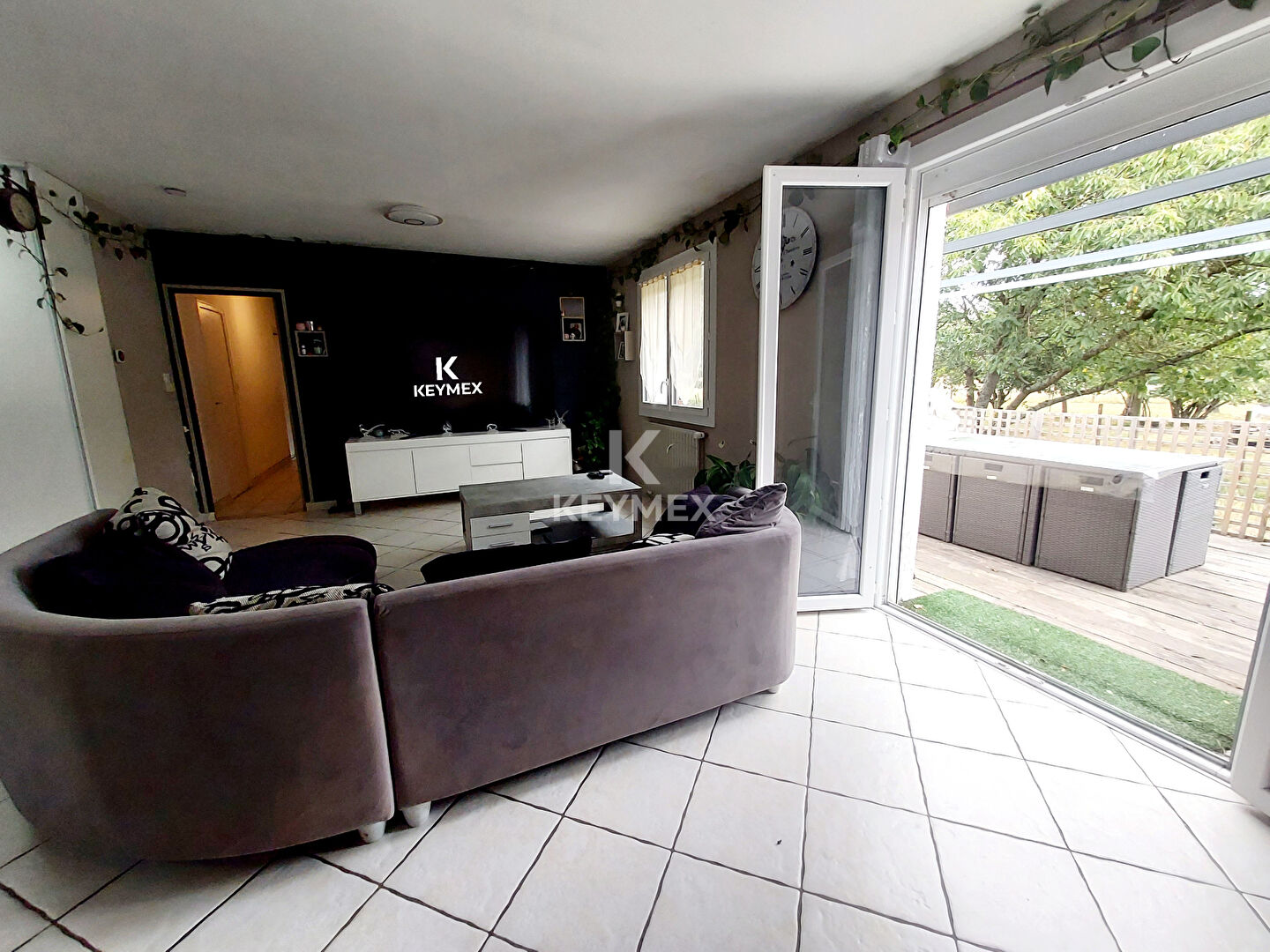 https://www.keymex.fr/Annonce/Index/53507113 vendu par LUCAS Pauline
