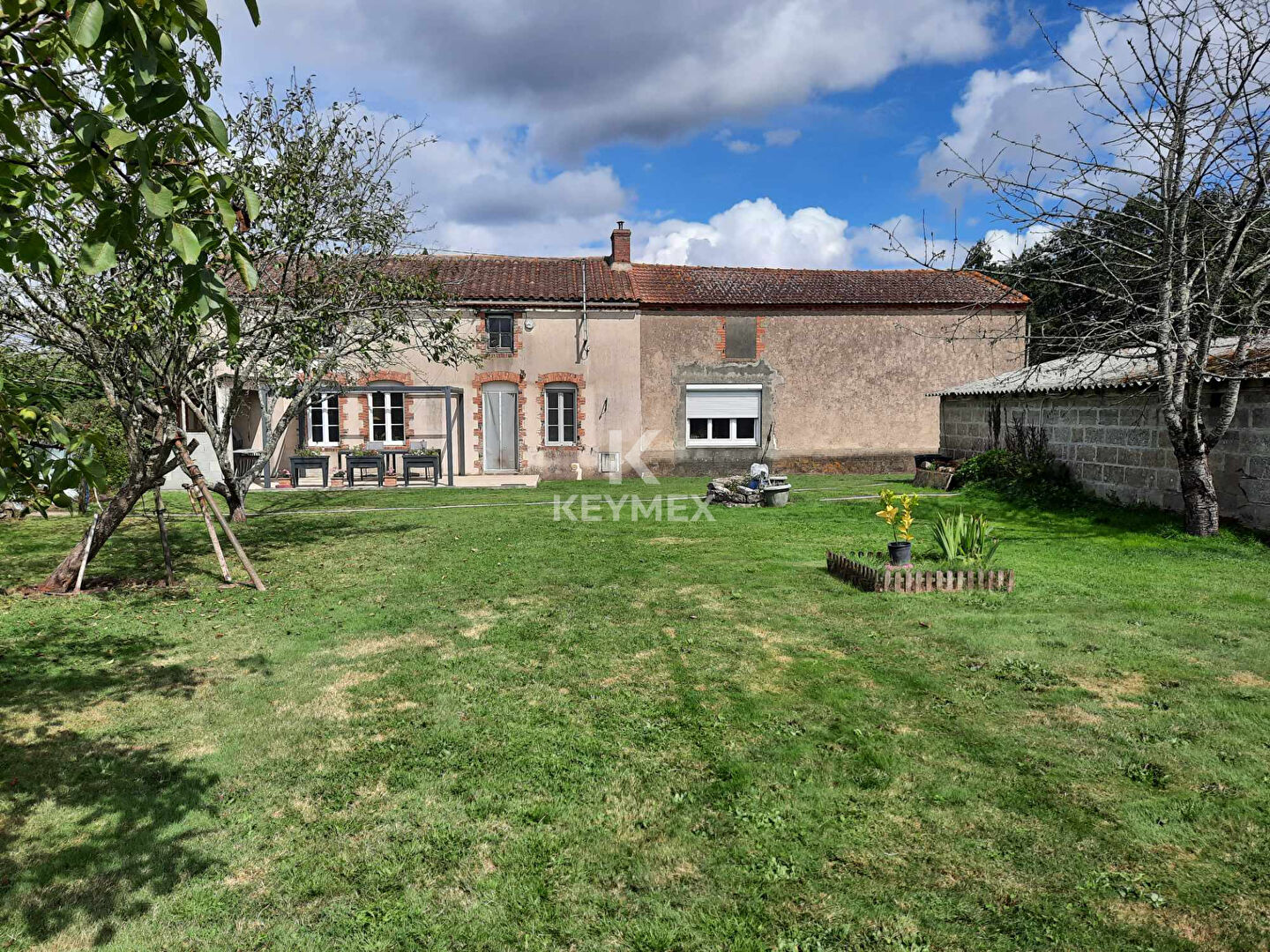 Image Maison LA CHAIZE LE VICOMTE 