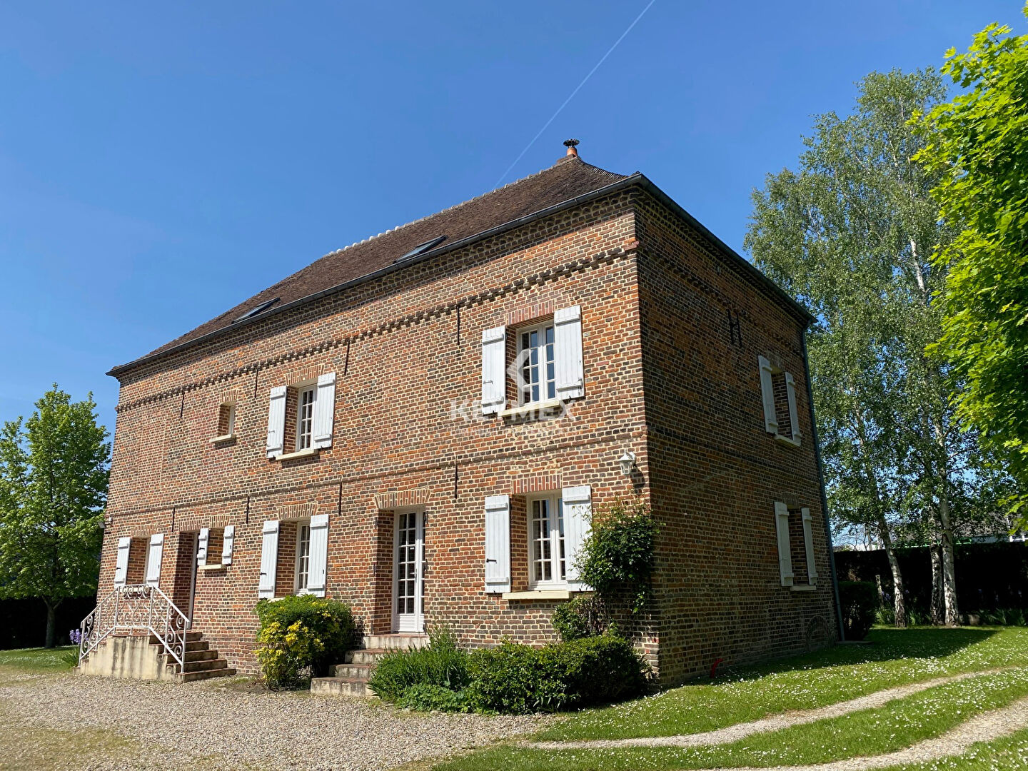 https://www.keymex.fr/Annonce/Index/53017014 vendu par Laly Natacha