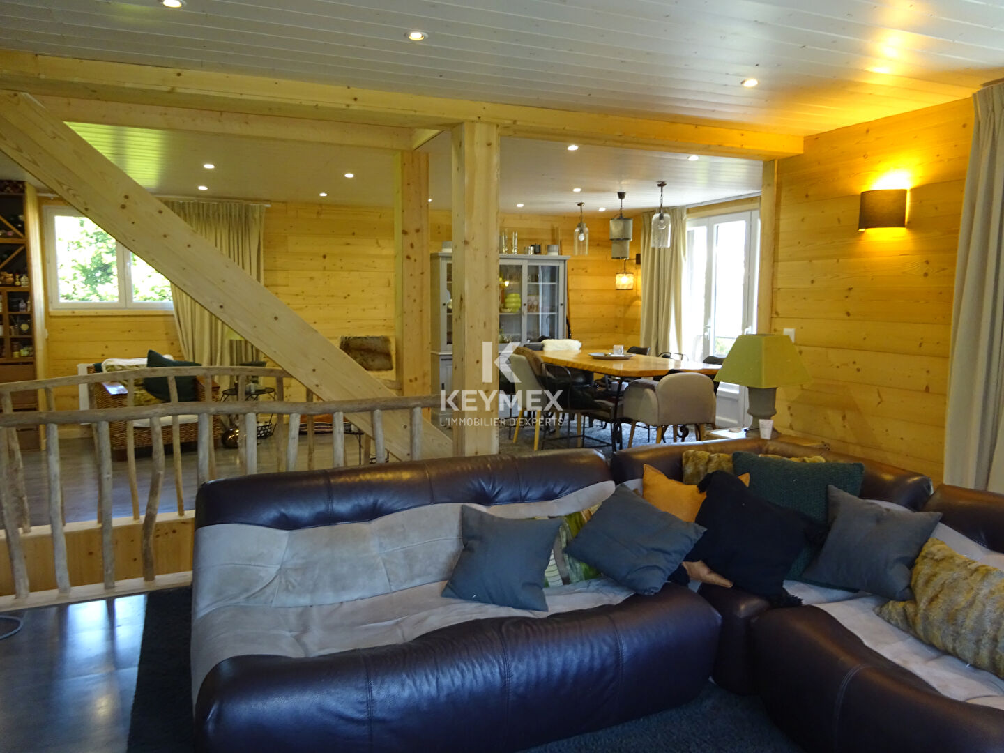 https://www.keymex.fr/Annonce/Index/53290874 vendu par LEMAITRE Sophie