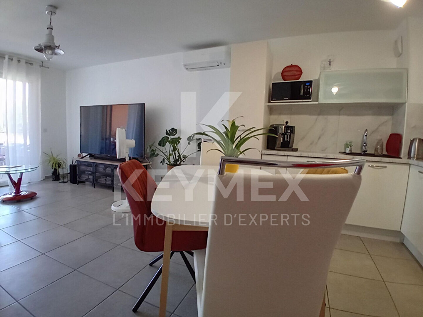 https://www.keymex.fr/Annonce/Index/53924740 vendu par Belmili Fati