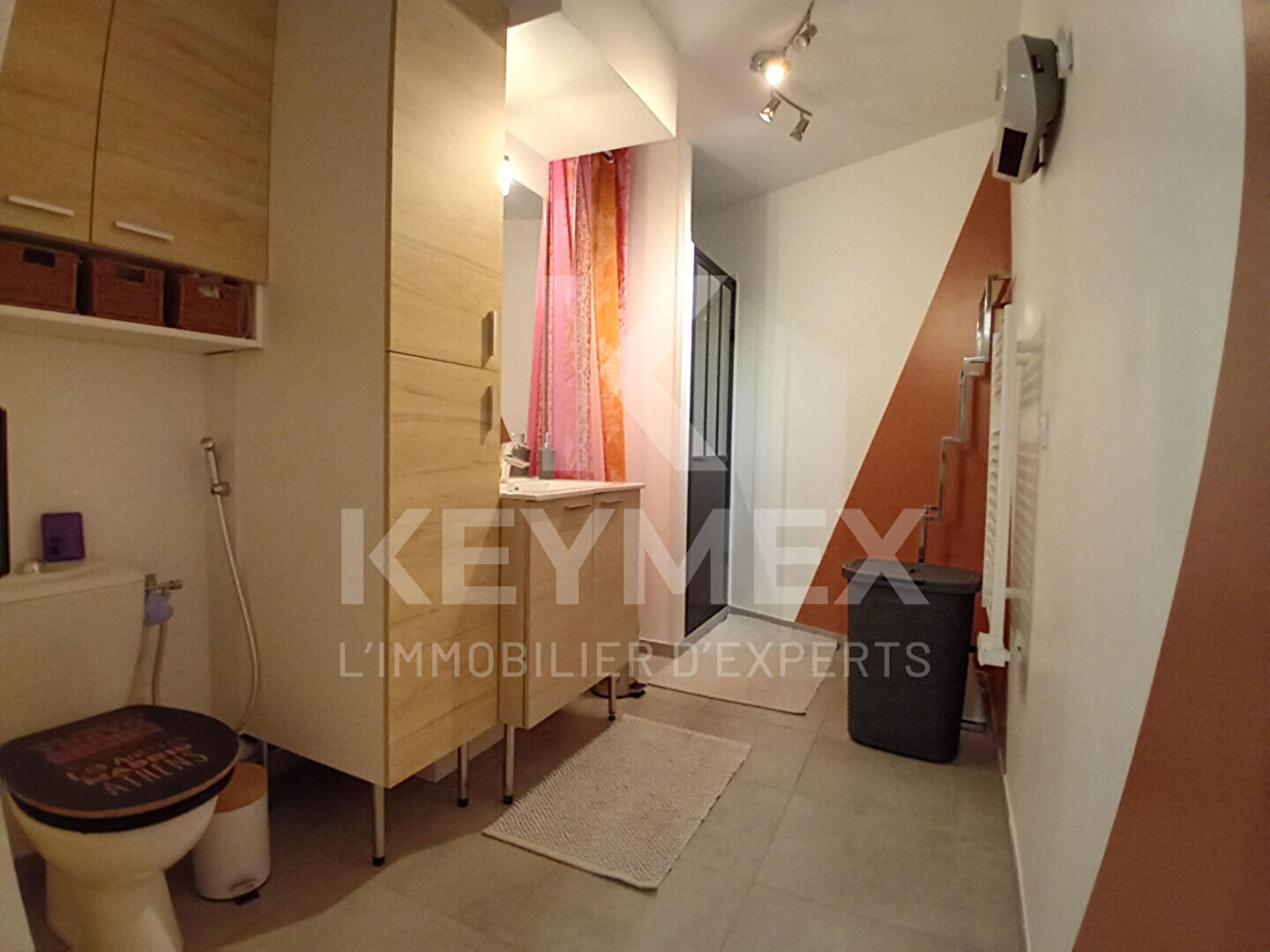 https://www.keymex.fr/Annonce/Index/53924740 vendu par Belmili Fati