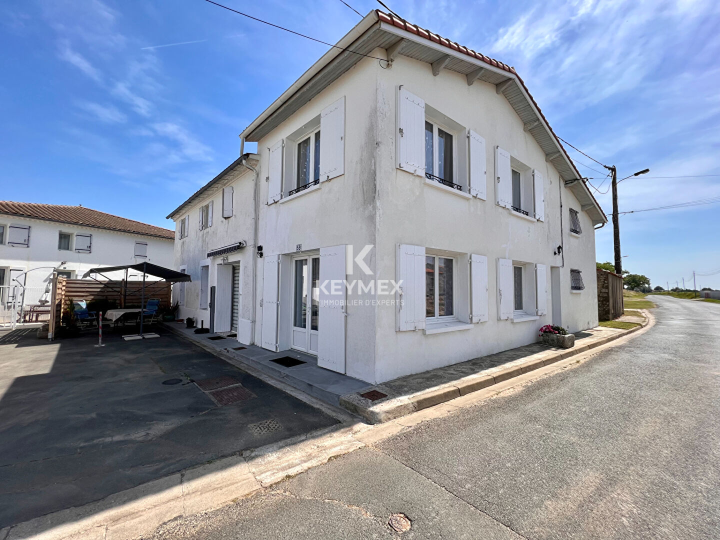 https://www.keymex.fr/Annonce/Index/52964759 vendu par ADAN JOHN
