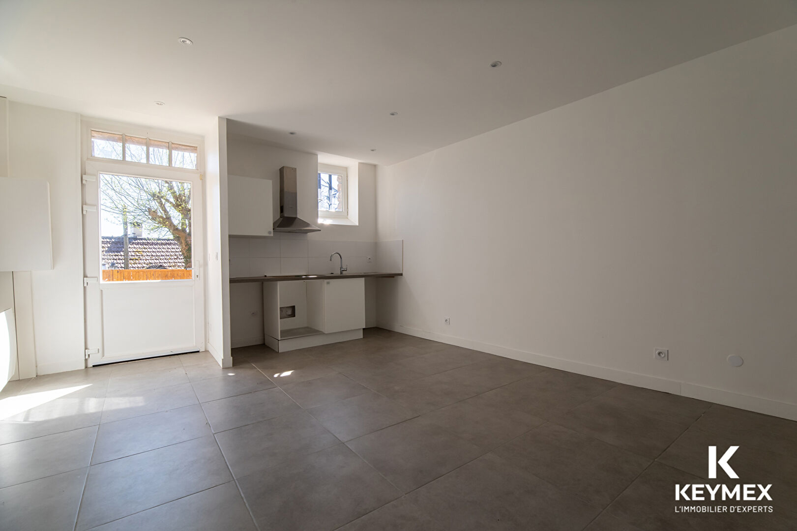 Appartement
AUVERS SUR OISE